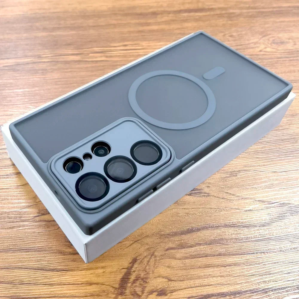 Magneto - Magsafe Safe